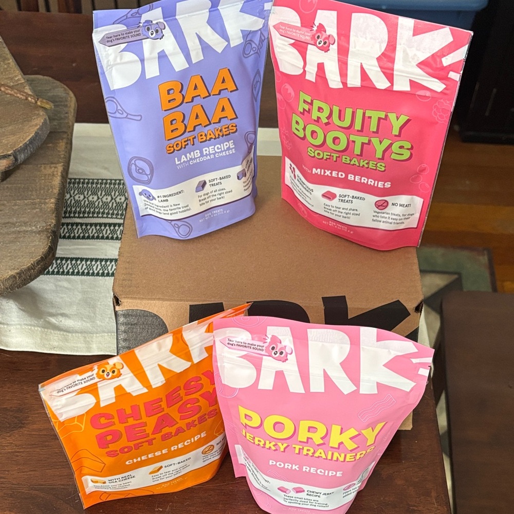 NWT Barkbox Treat Bags Set of 4